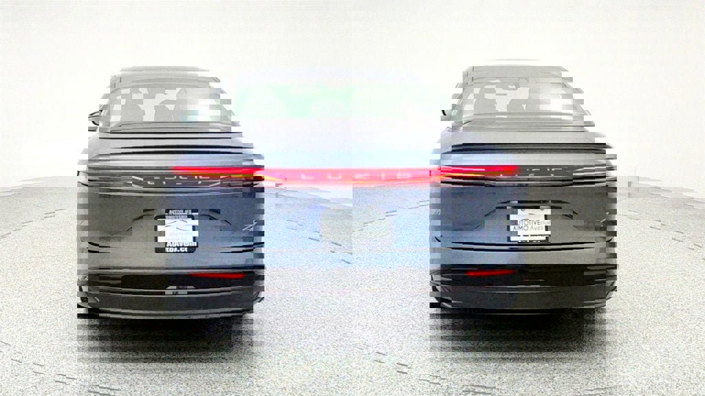 Used 2024 Lucid Air Pure image 6