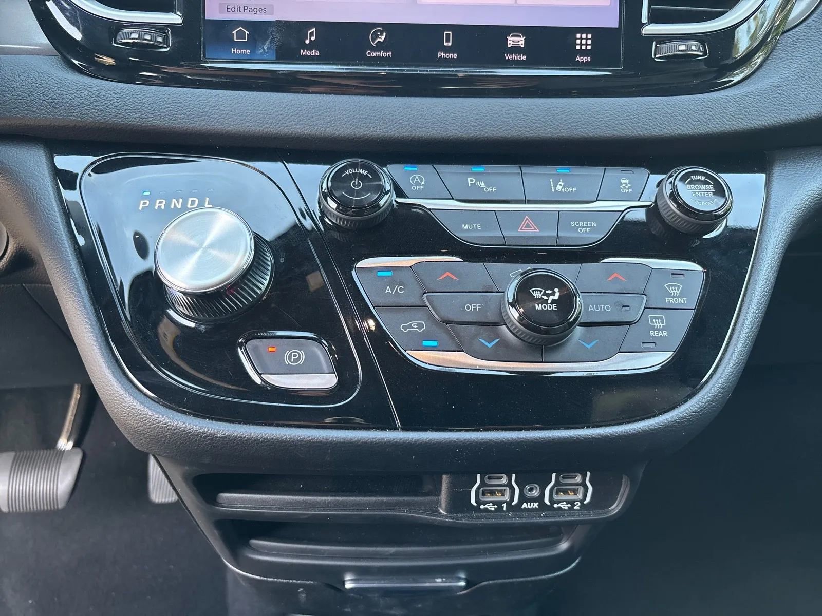 Used 2025 Chrysler Pacifica Select FWD image 20