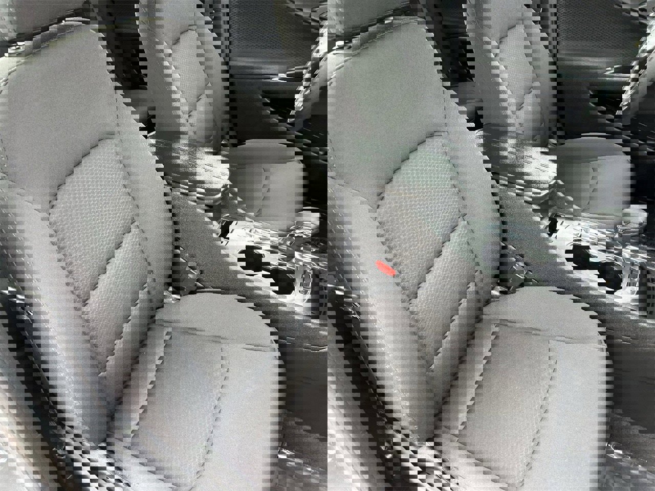 Used 2024 Chevrolet Malibu LT image 10