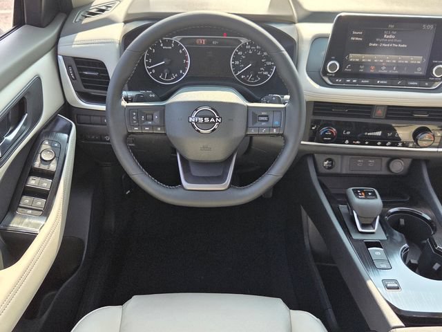 New 2026 Nissan Rogue Dark Armor FWD image 11