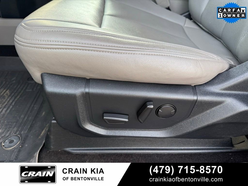 Used 2019 Ford F150 Lariat image 12