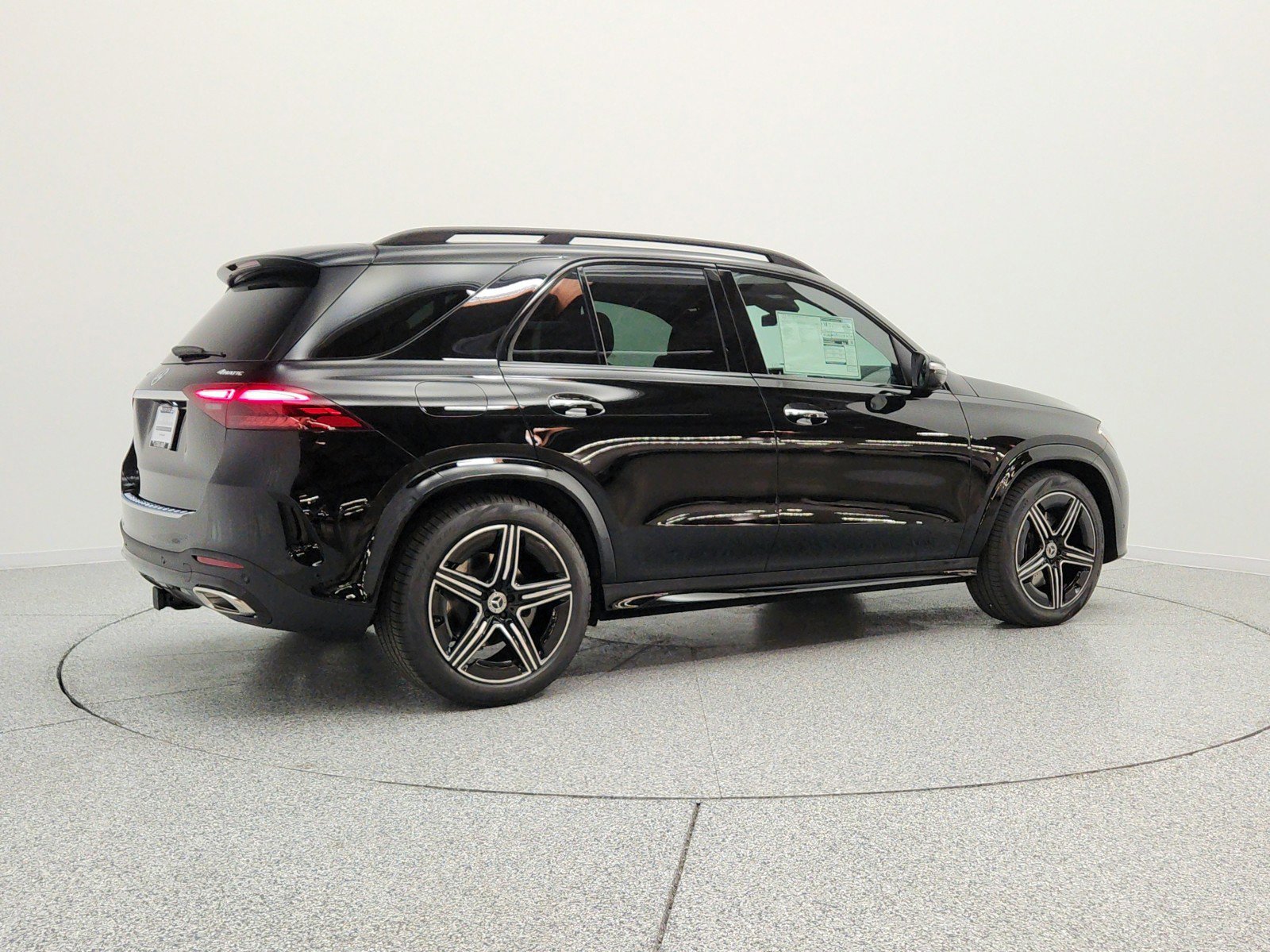 New 2026 Mercedes-Benz GLE 580 4MATIC image 5