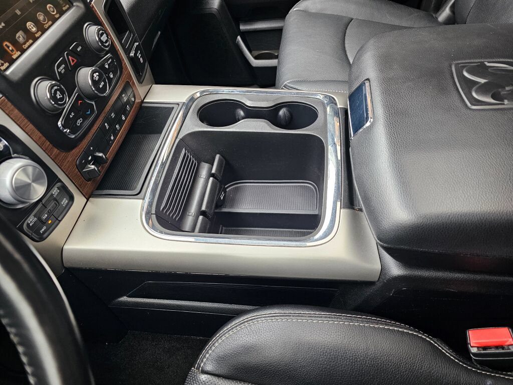Used 2017 RAM 1500 Laramie w/ Convenience Group AWD/4WD image 28