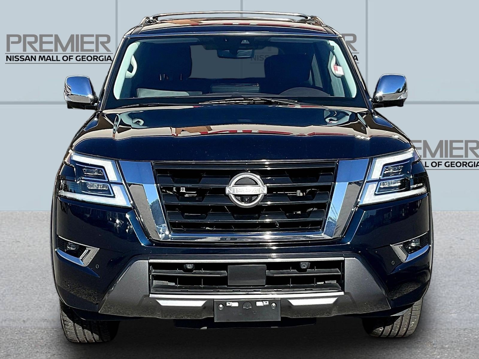 Certified 2022 Nissan Armada Platinum w/ Captain's Chairs Package RWD image 2