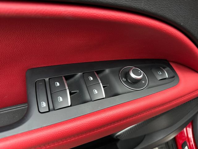 Used 2019 Alfa Romeo Stelvio Ti w/ Nero Edizione image 14