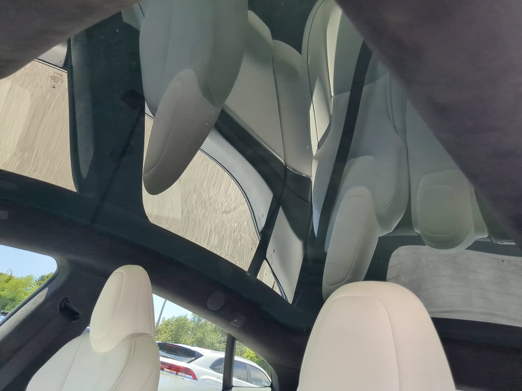 Used 2022 Tesla Model S Plaid AWD/4WD image 21