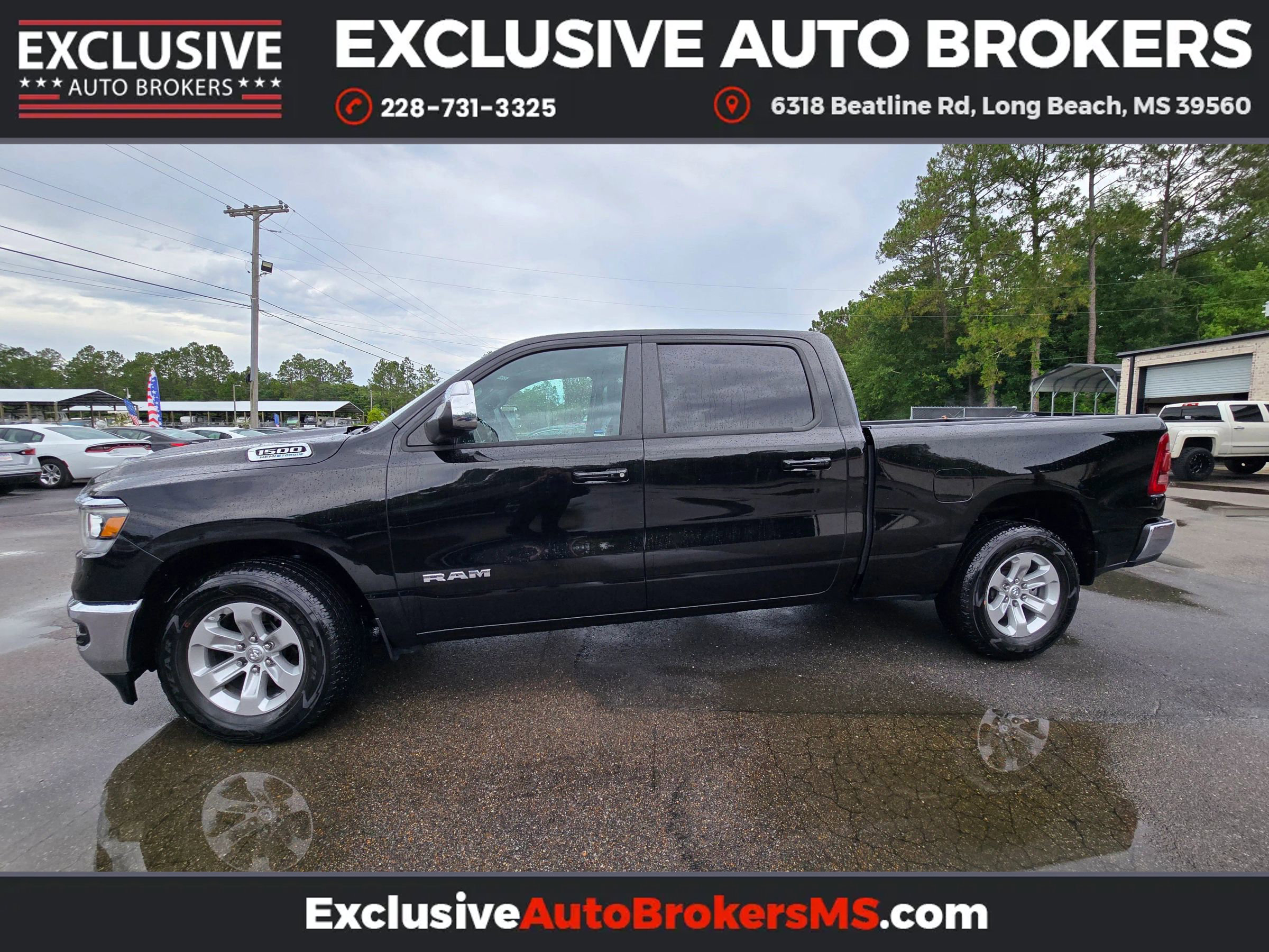 Used 2023 RAM 1500 Laramie image 8