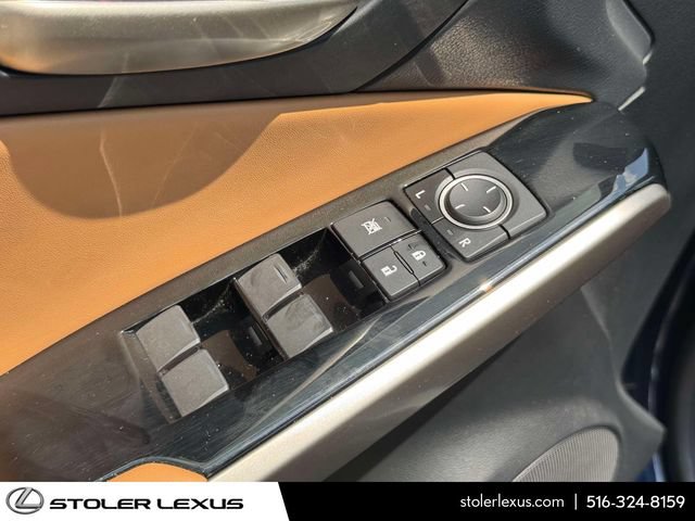 Used 2017 Lexus IS 300 AWD w/ Premium Package image 22