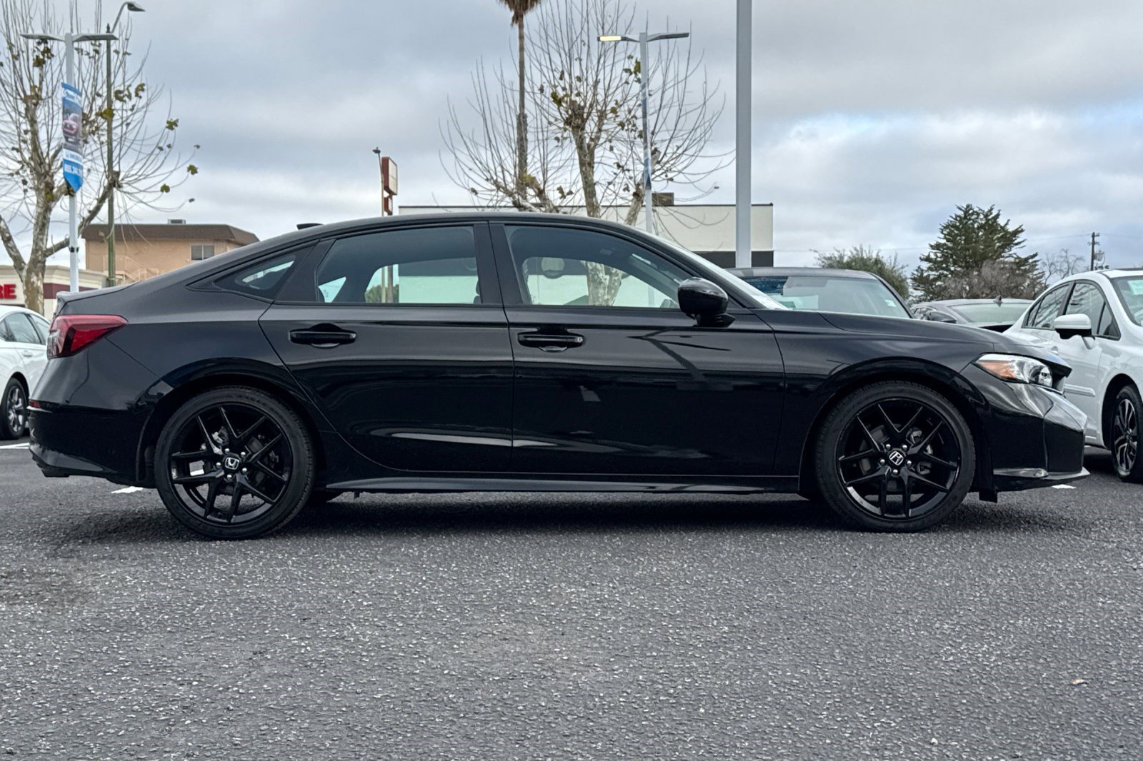 Used 2025 Honda Civic Sport image 8