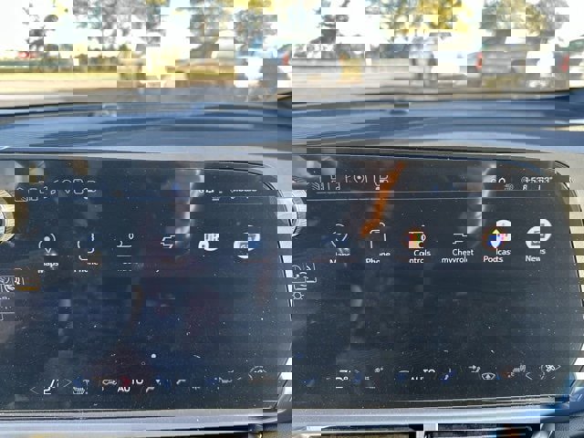 New 2024 Chevrolet Equinox EV LT image 27