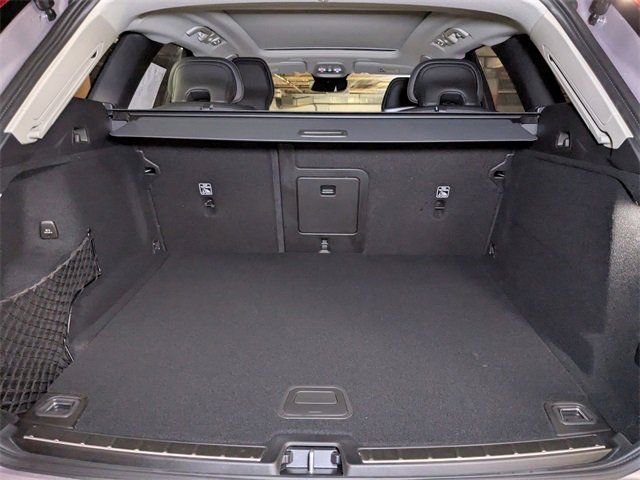 New 2026 Volvo XC60 B5 Ultra w/ Climate Package PRO image 28