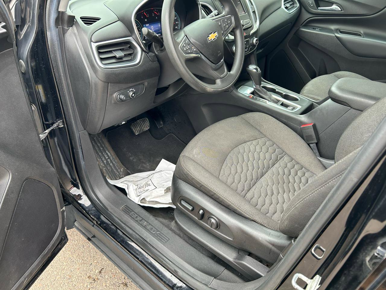 Used 2020 Chevrolet Equinox LT image 10