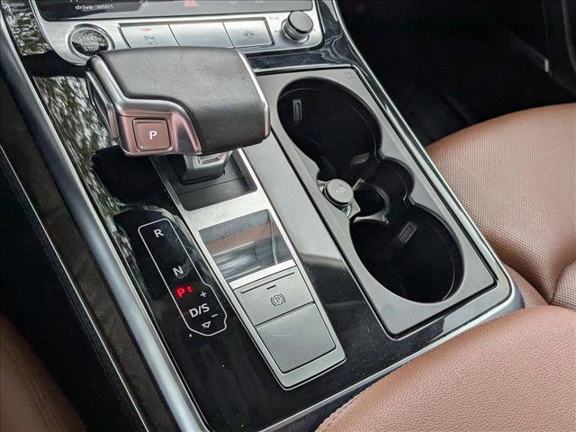 Used 2022 Audi Q8 Prestige w/ Prestige Package image 11