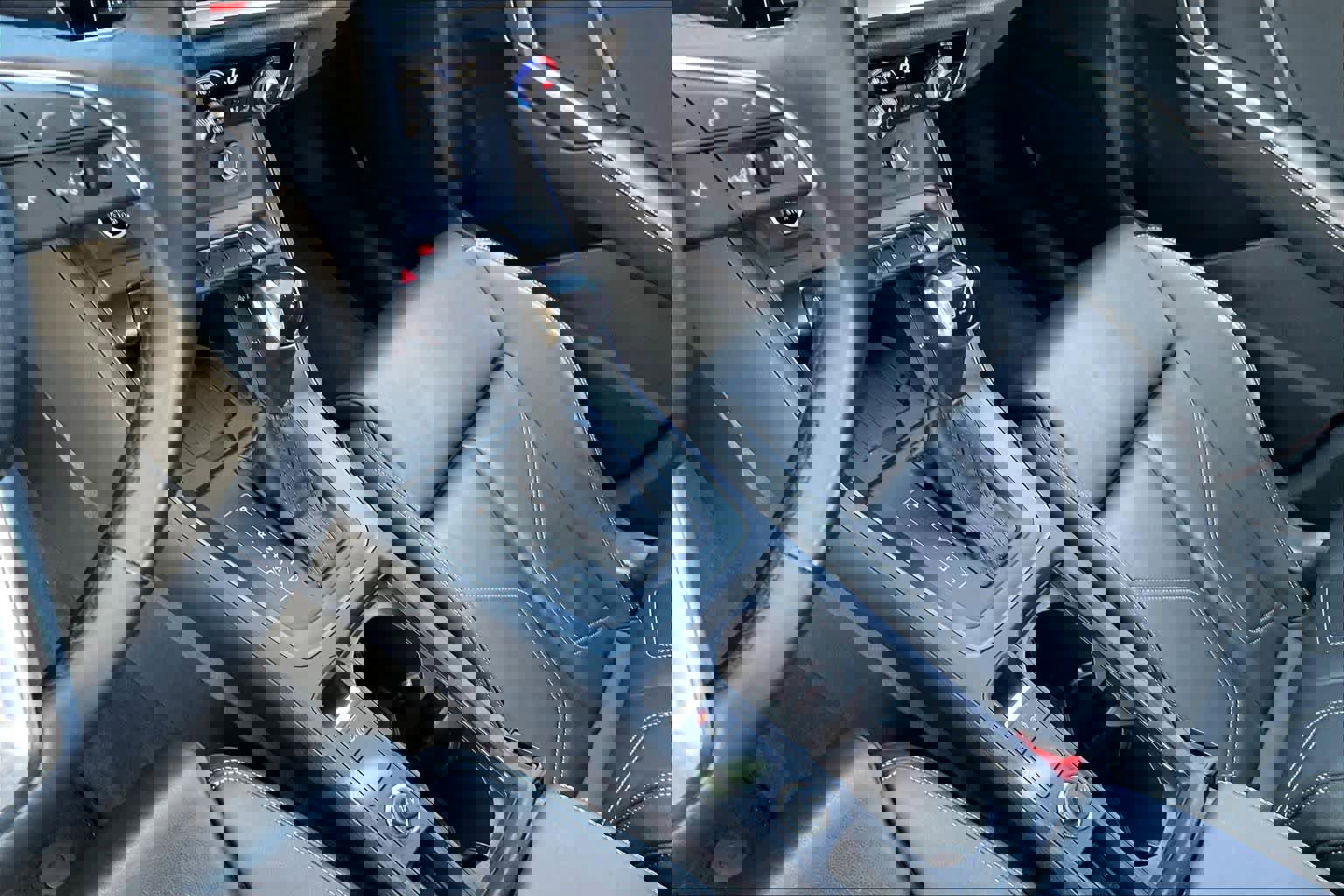 Used 2023 Audi Q3 2.0T Premium Plus w/ Premium Plus Package image 16