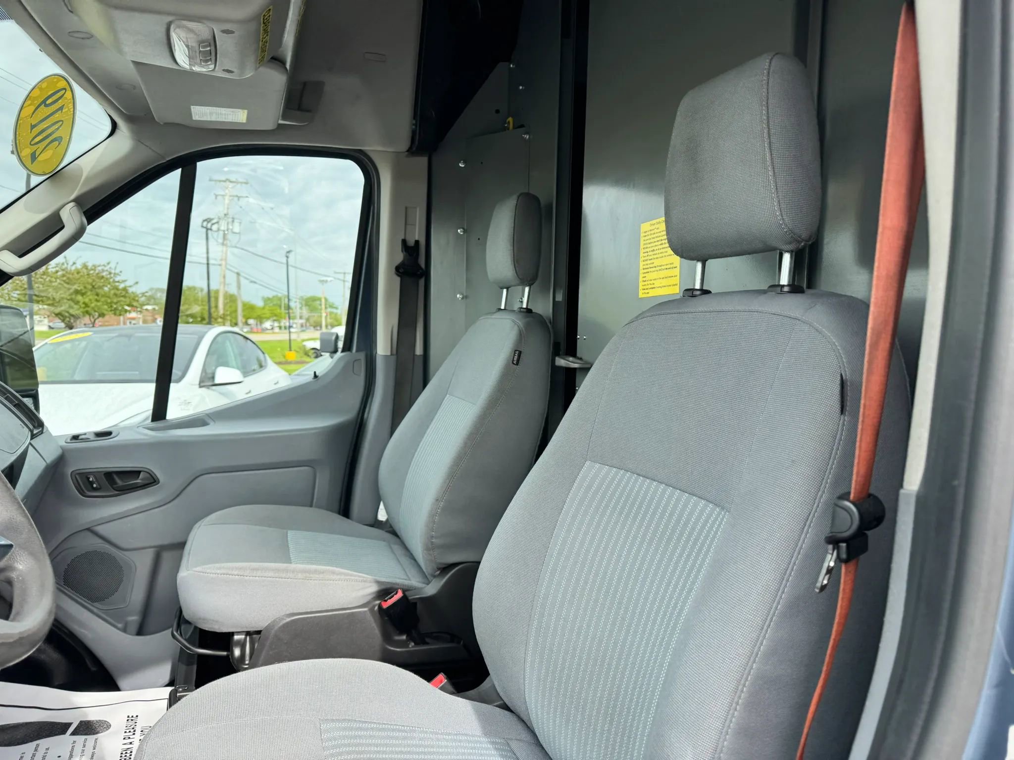 Used 2019 Ford Transit 250 148 High Roof Extended RWD image 10