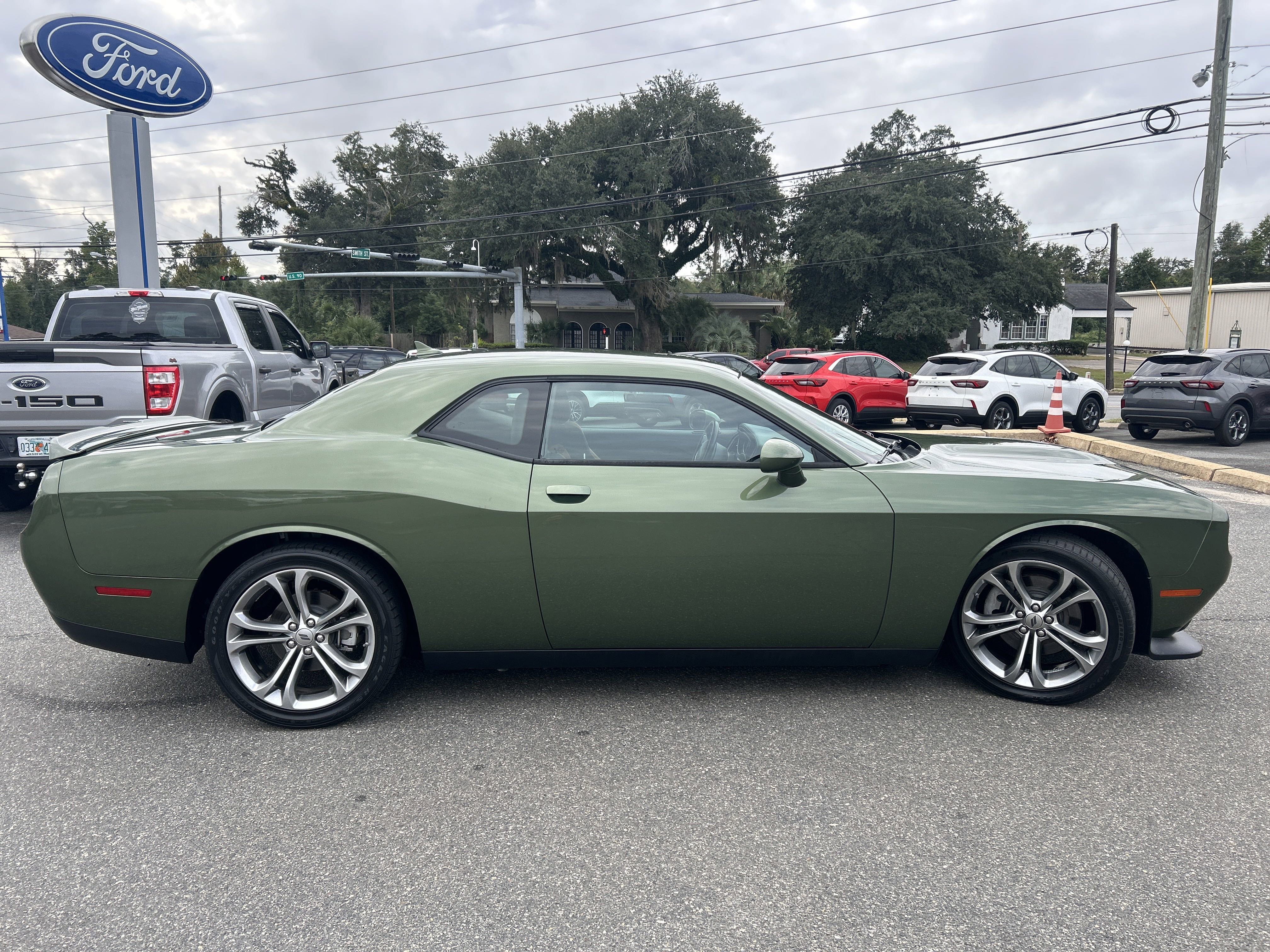 Used 2022 Dodge Challenger GT w/ Plus Package image 8