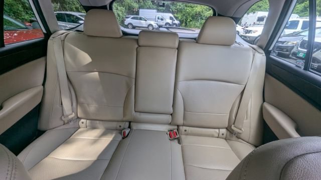 Used 2016 Subaru Outback 2.5i Limited AWD/4WD image 24