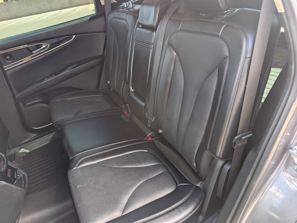 Used 2022 Lincoln Nautilus Reserve AWD/4WD image 12