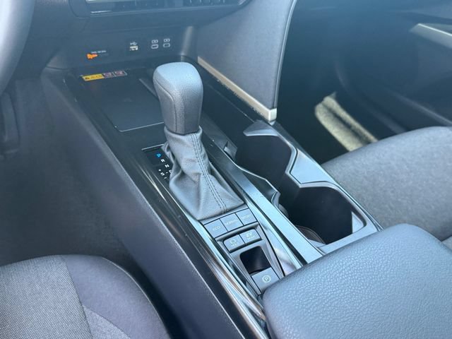 Used 2025 Toyota Camry LE w/ Convenience Package FWD image 22