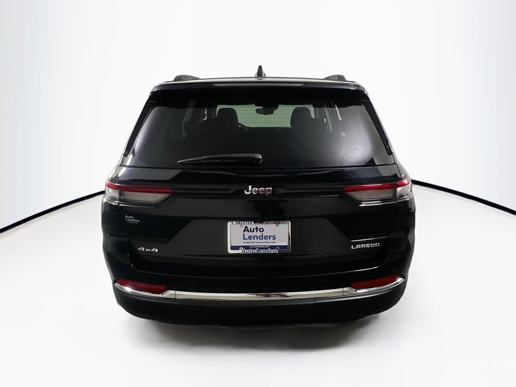 Used 2023 Jeep Grand Cherokee Laredo w/ Luxury Tech Group I AWD/4WD image 6