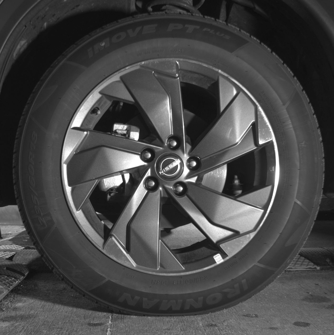 Used 2025 Nissan Rogue SV FWD image 12