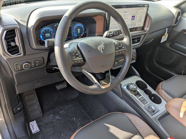 New 2025 Ford Bronco Sport Outer Banks image 3