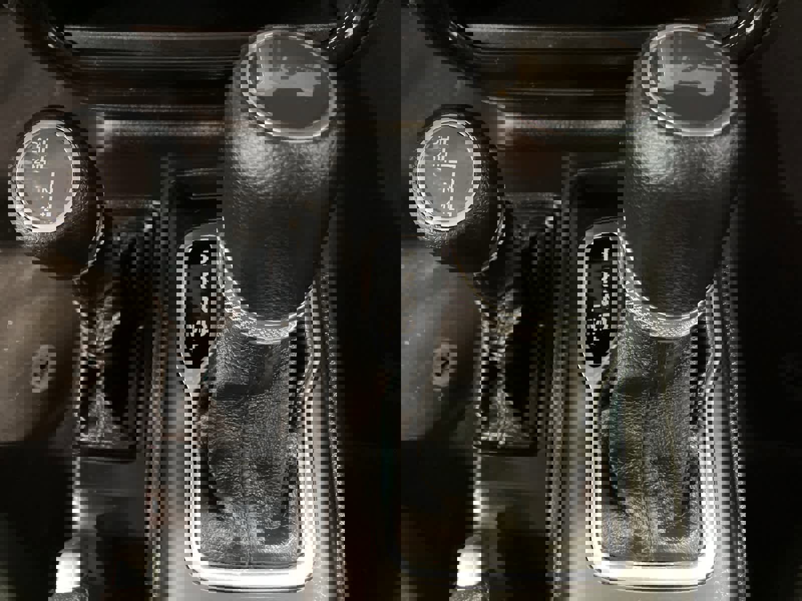 Used 2022 Jeep Wrangler Sport S image 17