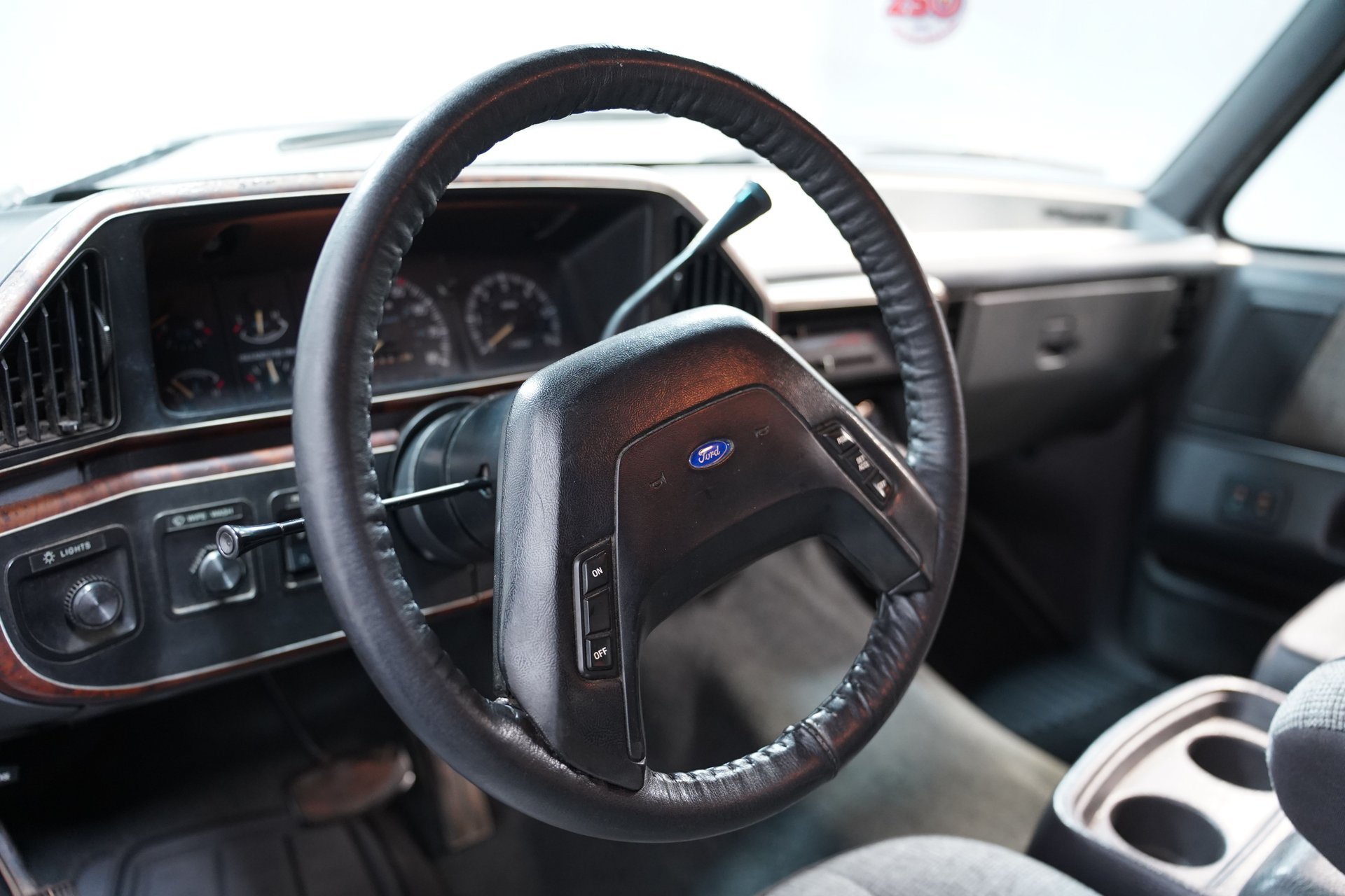 Used 1989 Ford Bronco AWD/4WD image 30