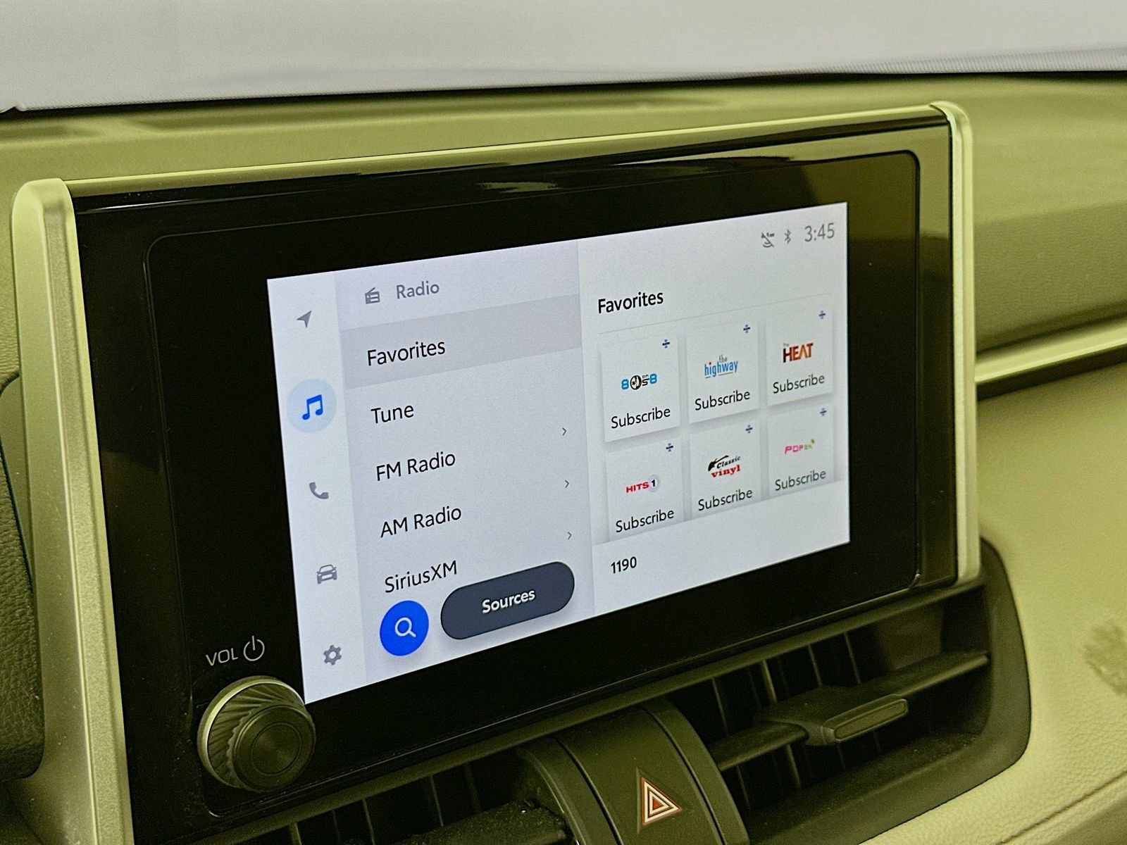 Used 2024 Toyota RAV4 XLE w/ Convenience Package image 16