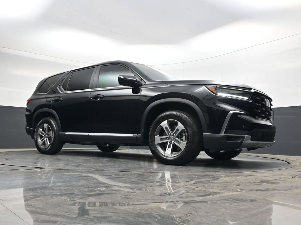 Certified 2025 Honda Pilot EX-L image 26