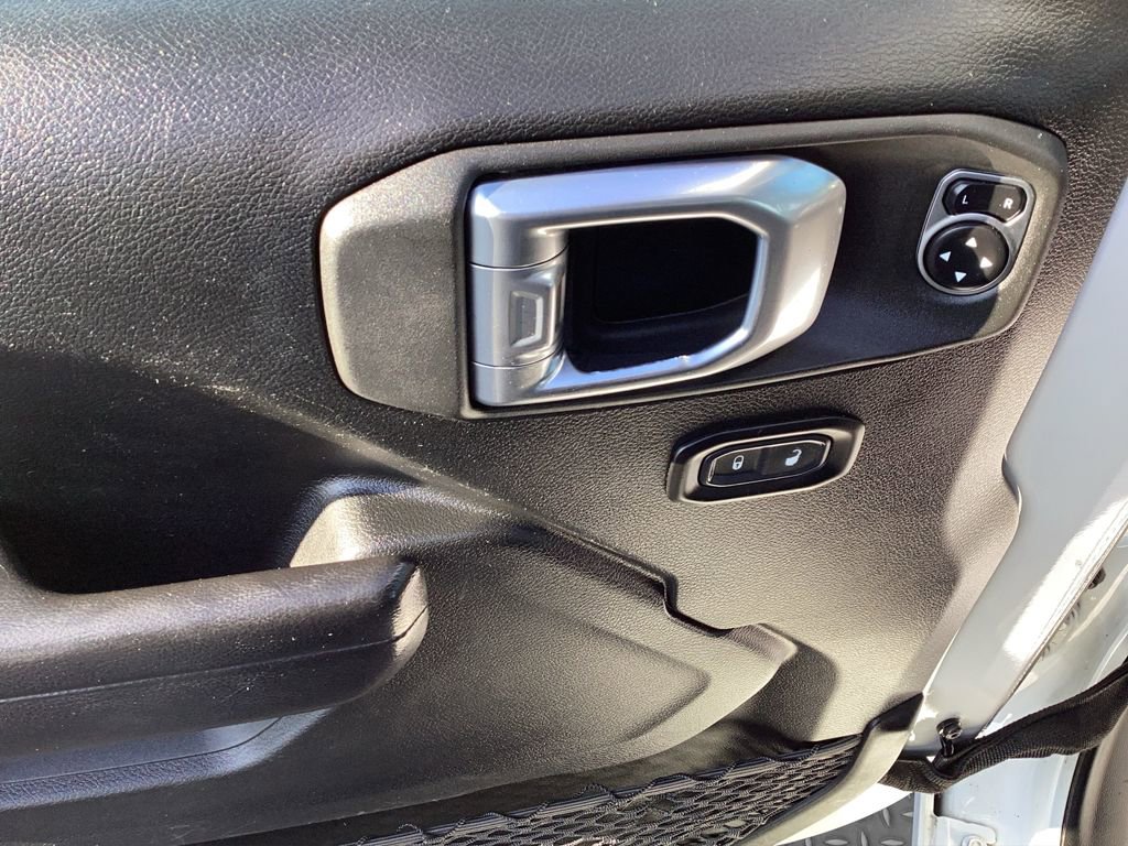 Used 2020 Jeep Wrangler Unlimited Sport image 17