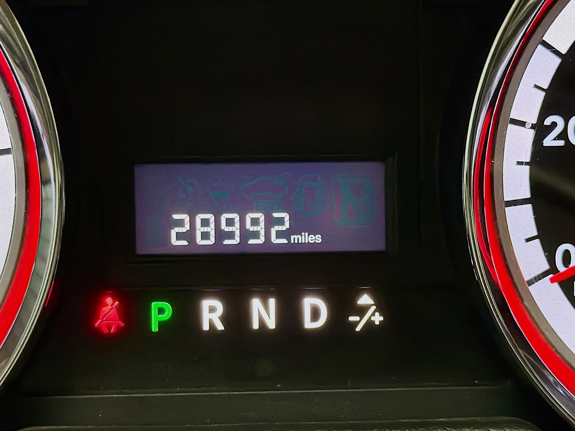 Used 2016 Dodge Grand Caravan American Value Package w/ UConnect Hands-Free Group image 8