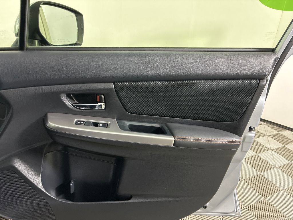 Used 2016 Subaru Crosstrek 2.0i Premium image 31