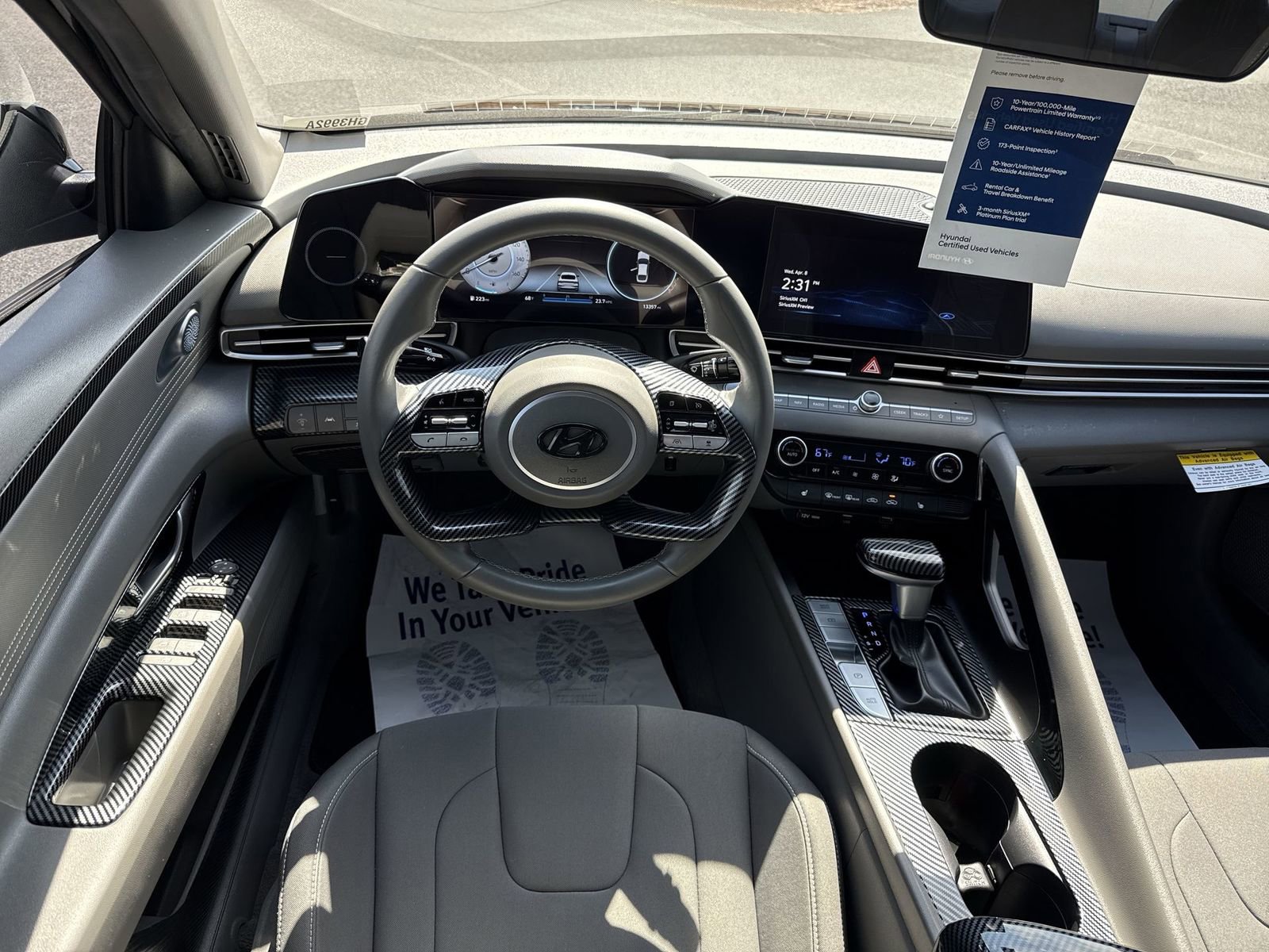 Used 2023 Hyundai Elantra SEL w/ Convenience Package image 16