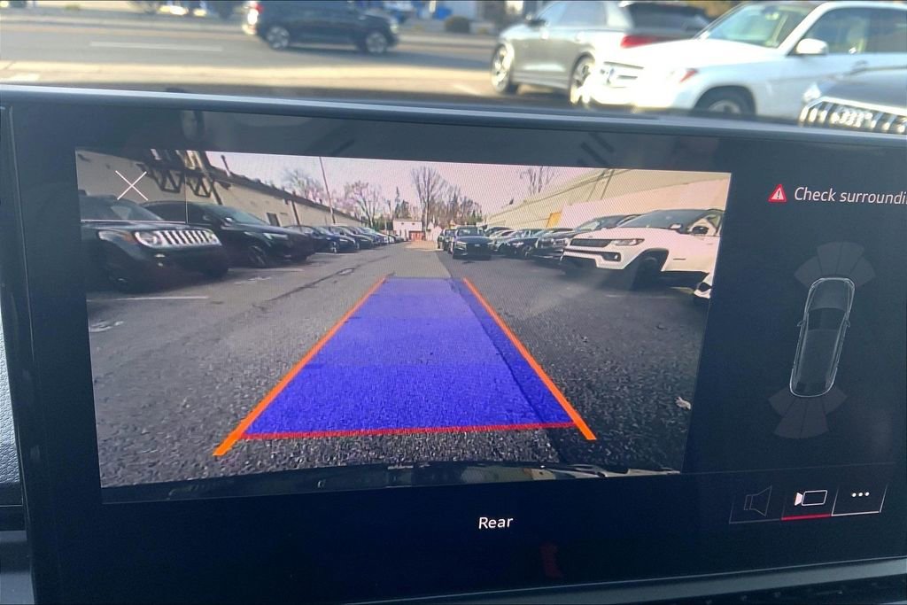 Certified 2023 Audi Q5 2.0T Premium w/ Convenience Package image 29