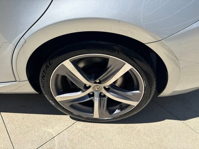 Used 2018 Lexus IS 300 AWD w/ Comfort Package image 11