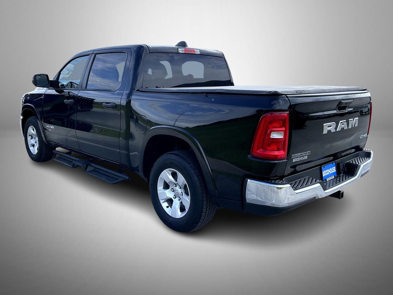Used 2025 RAM 1500 Big Horn AWD/4WD image 7