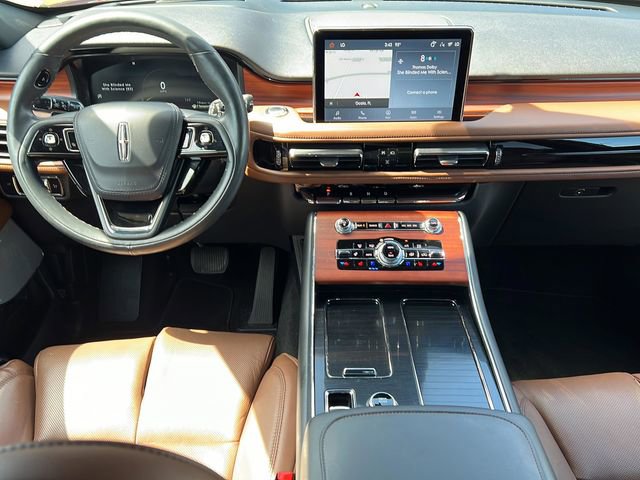 Used 2023 Lincoln Aviator Reserve w/ Equipment Group 201A RWD image 11