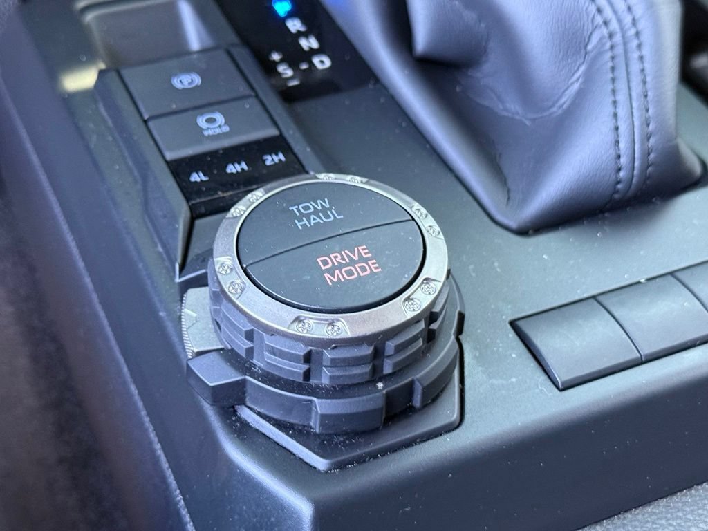 Certified 2026 Toyota 4Runner SR5 AWD/4WD image 26