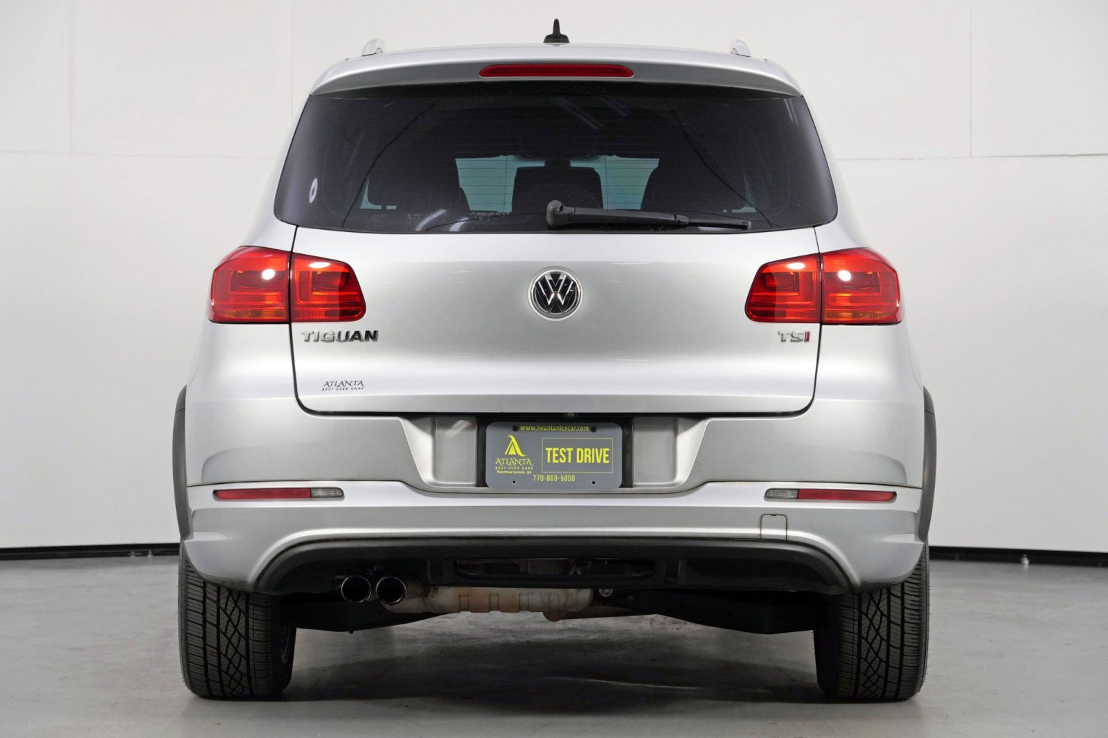 Used 2017 Volkswagen Tiguan Sport image 10