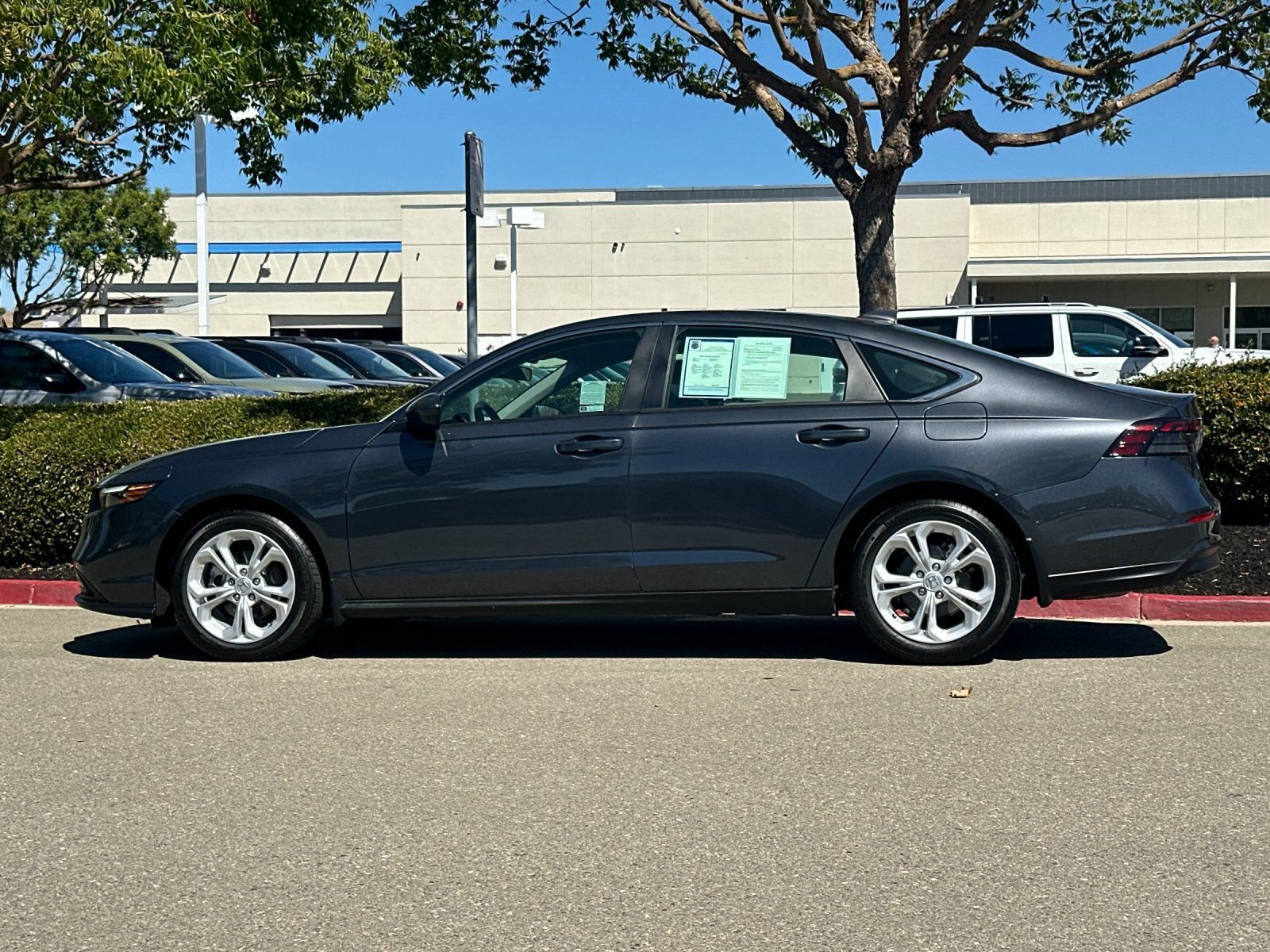 Used 2025 Honda Accord LX image 3