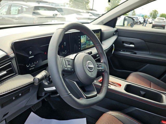 New 2025 Nissan Kicks SR w/ SR Premium Package image 26