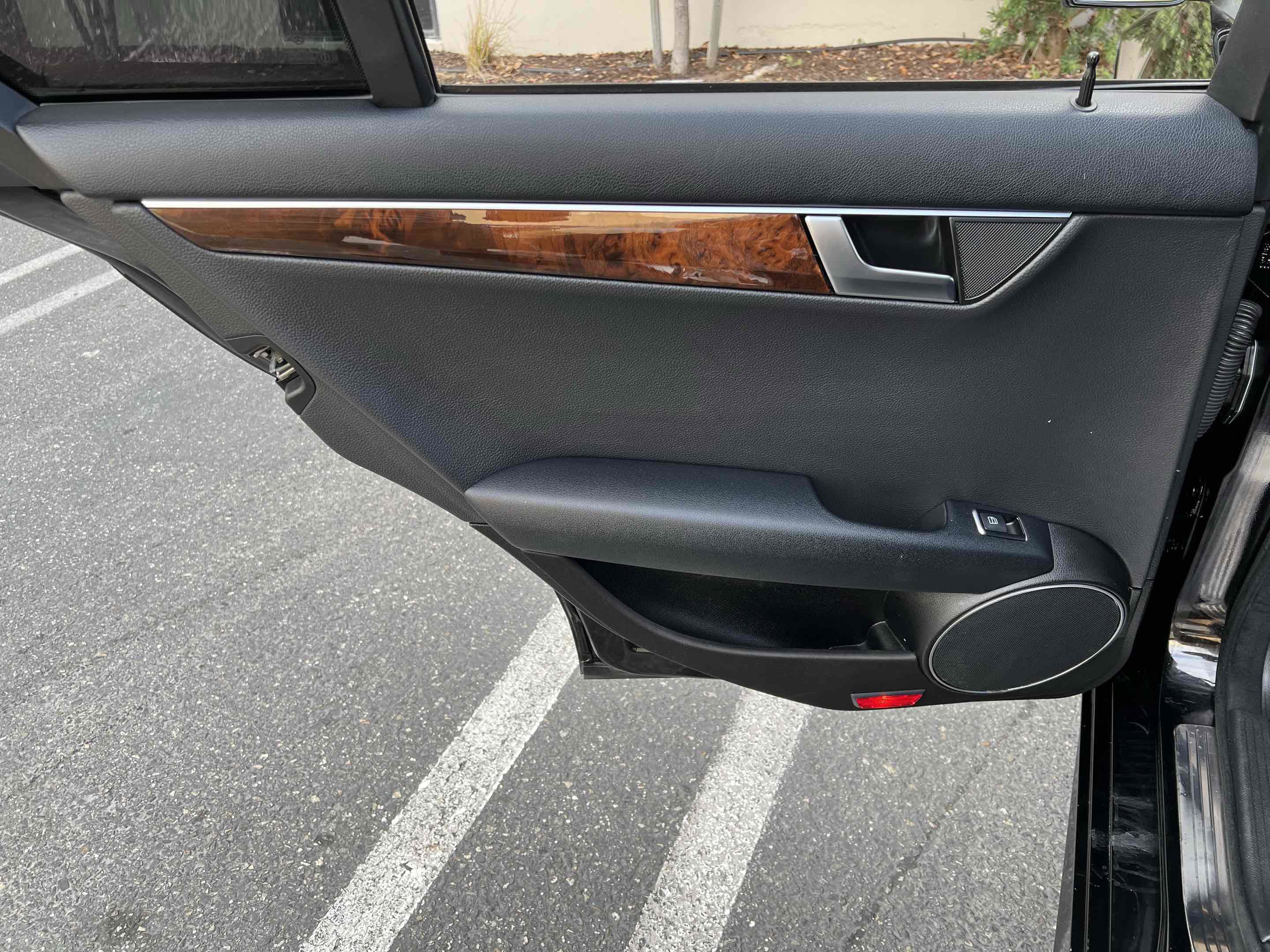 Used 2012 Mercedes-Benz C 250 Sedan image 59