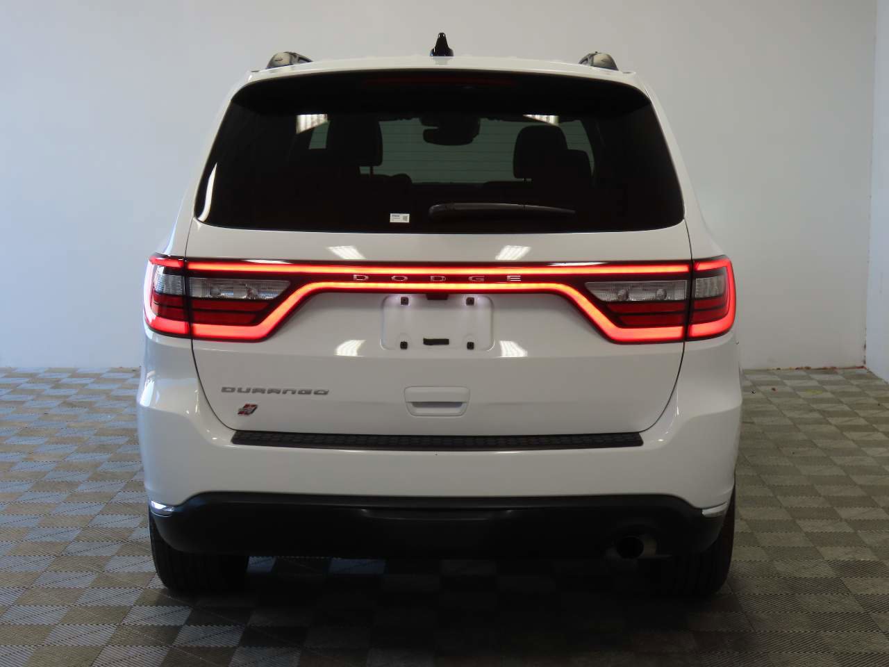 Used 2024 Dodge Durango SXT AWD/4WD image 4