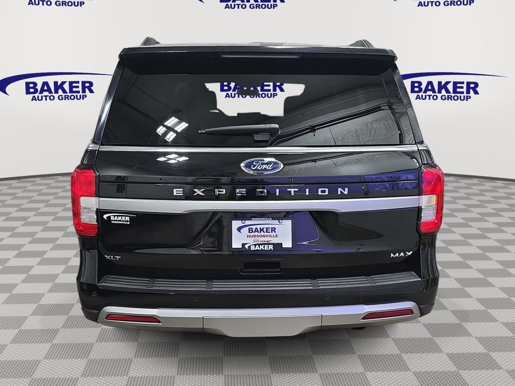 Used 2024 Ford Expedition Max XLT AWD/4WD image 6