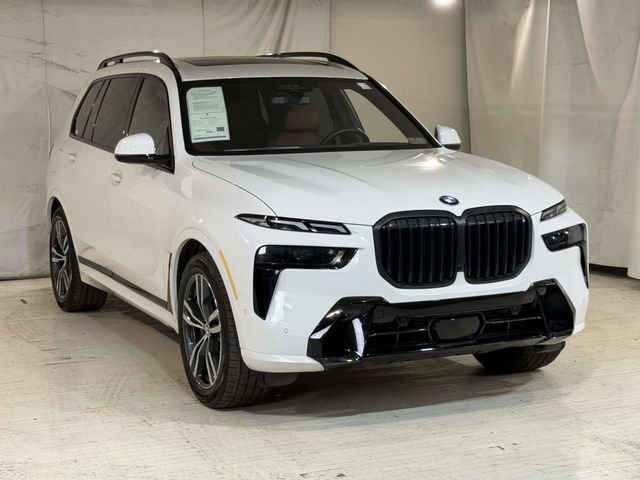 Used 2024 BMW X7 xDrive40i w/ Executive Package AWD/4WD image 9