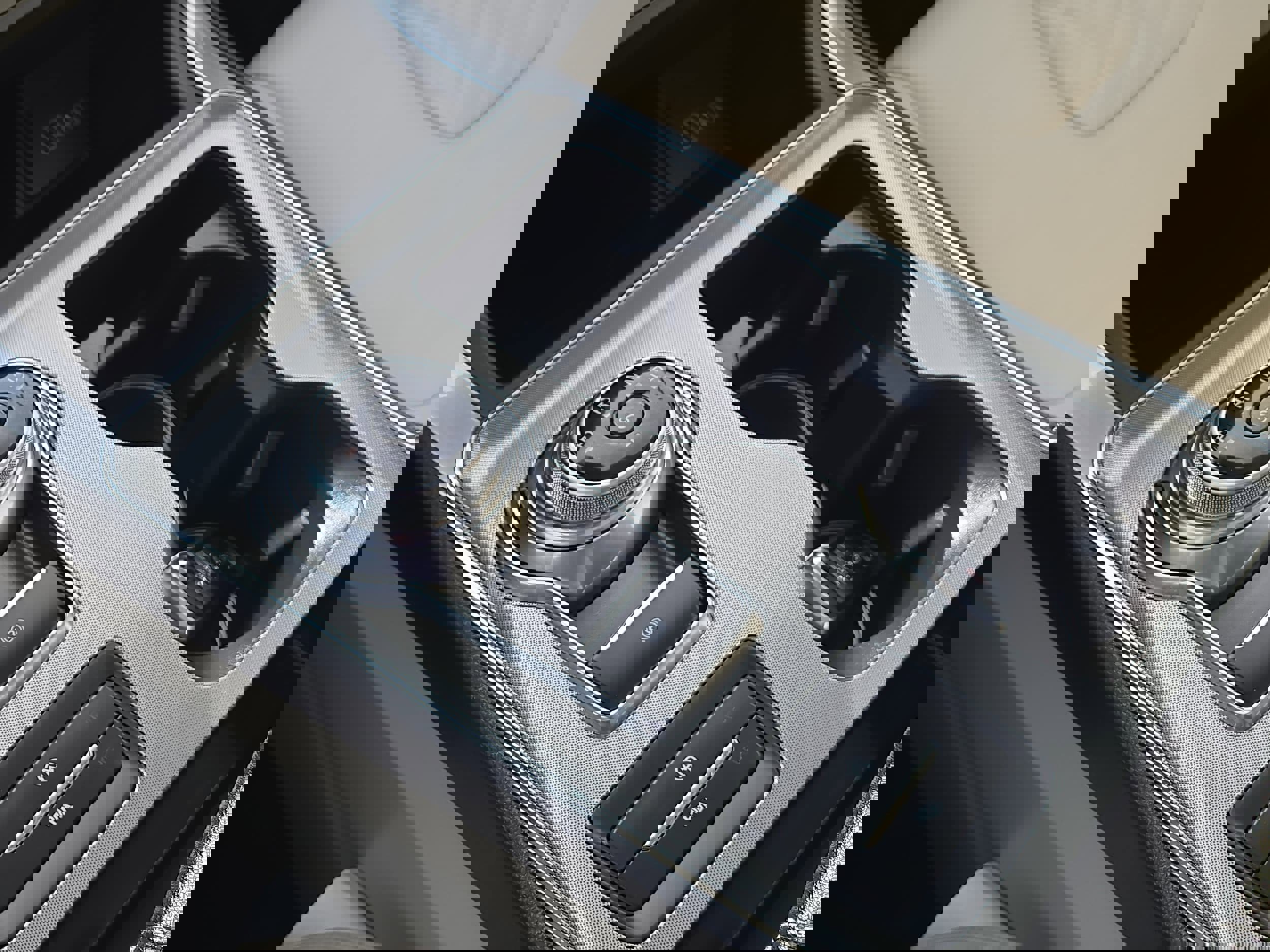 Certified 2023 Ford Edge Titanium AWD/4WD image 35