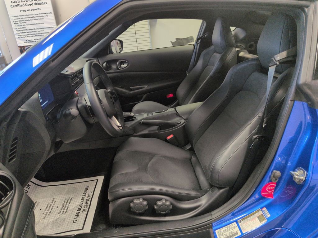 Used 2025 Nissan Z Performance w/ Floor Mat Package image 9