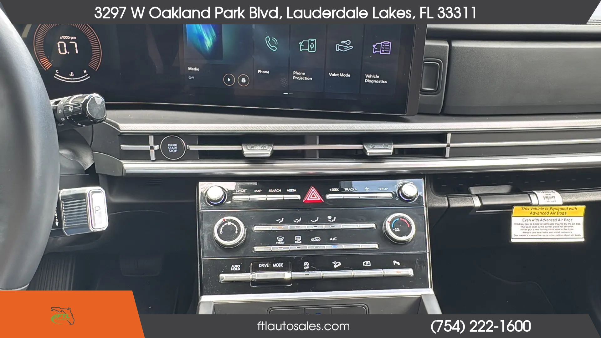 Used 2025 Hyundai Santa Fe SE FWD image 51