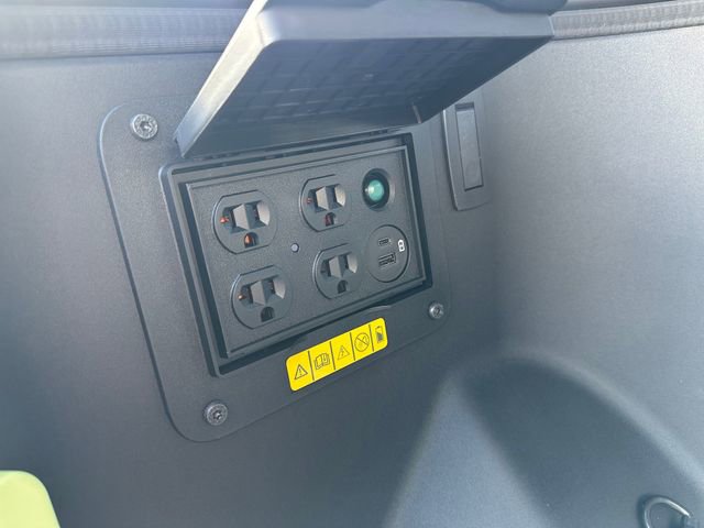 New 2025 Ford F150 Lightning Platinum image 10